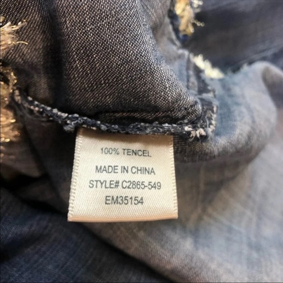 Cloth & Stone Chambray Gold Fringe Button Down Blouse Size Small - Picture 7 of 9